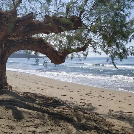 Apartmán Sea View And Mountain View For 4 People